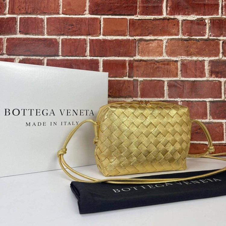 BOTTEGA VENETA LOOP MEDİUM ALTİN